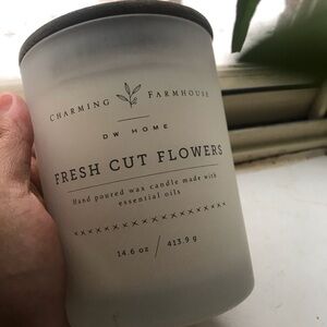 Fresh Cut Flowers Candle - White